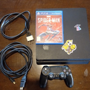 PS4 Slim